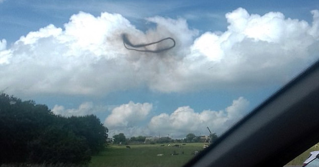 Not a UFO, This Is the Cause of the Mysterious Black Circle