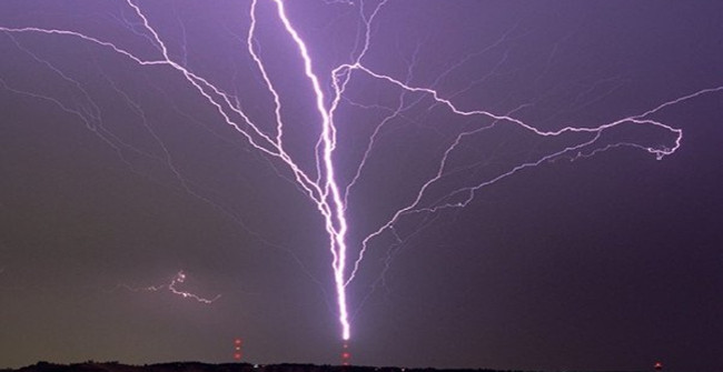 Not Only Does It Hit the Ground, Lightning Can Also Strike Back