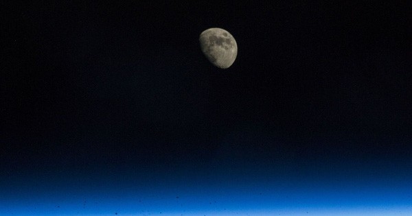 On 5/5/1110, the Moon Mysteriously Disappeared