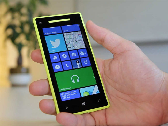 How to Open Windows Phone Screen by Tapping Twice?