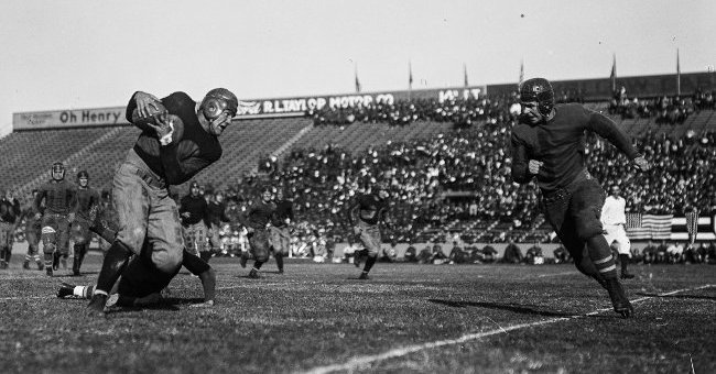 Photos of the First Days of Football Appeared in the US