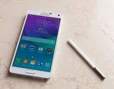 Samsung Portrays Four Legends of the Galaxy Note Series