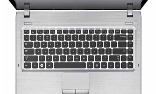 Samsung Unveiled Two Series 7 Chronos Laptops