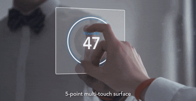 Smart Mirrors Integrate Computer Touch Screens Like in Science Fiction Movies