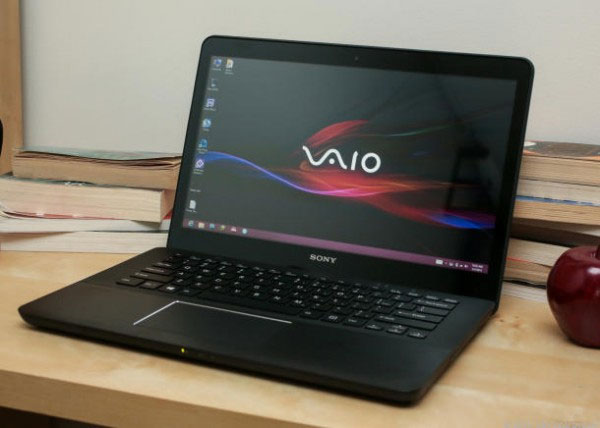 Sony Vaio Fit - Laptop 'Premium Design, Popular Price'