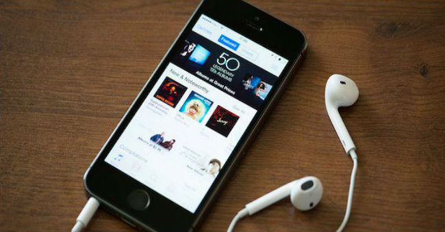 Steps to Share Itunes Library on iPhone or iPad
