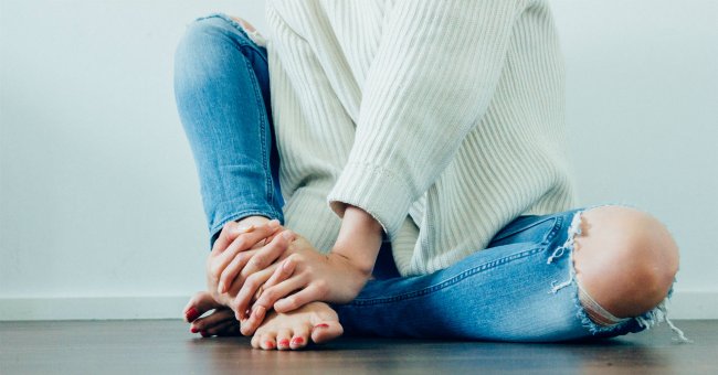 Streaks on Nails Can Be a Warning Sign for Melanoma