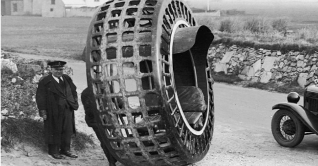 Surprise with 8 of the Most Exotic Vehicles in History