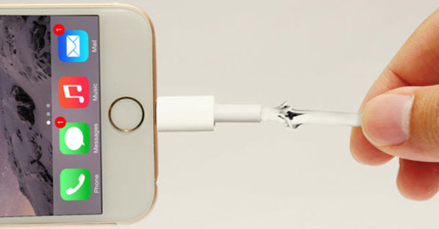 The 3 Steps to Protect the Phone Charging Cable Are Not Damaged
