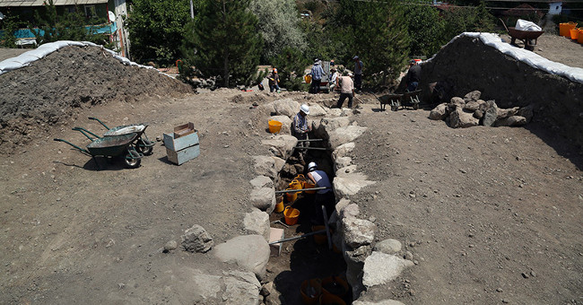 The Ancient 3,300-year-old Tunnel Was Discovered in Turkey