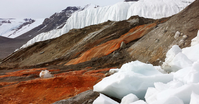 The 'blood Falls' in Antarctica, Hundreds of Years of Mystery Has