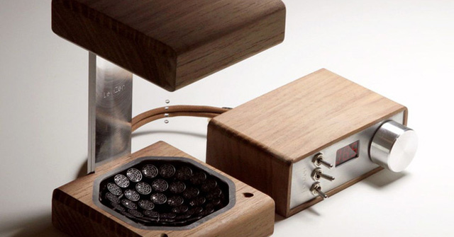 The Device Can Cause Droplets to Float in the Air