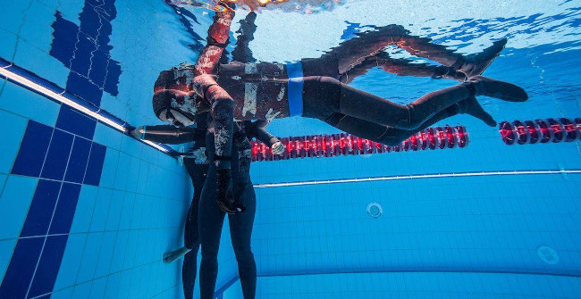 The Diving Athlete's 24-minute Record Challenges the Limits