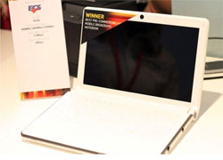 The First 3G Mini Laptop in the World