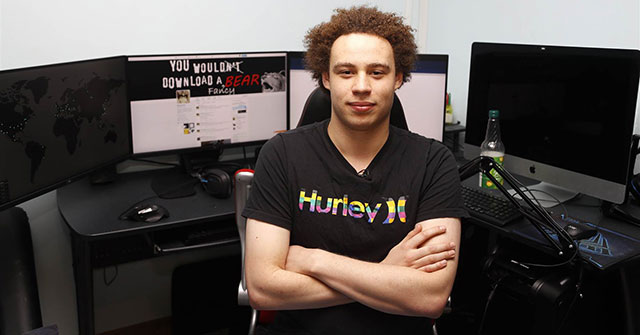 The Hero Destroys the Captured WannaCry Because He Suspected of Creating a Trojan to Attack the Bank