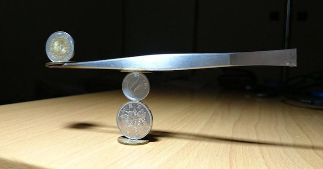 The Meticulous Coin-shaped Works Make the Viewers Look Surprised