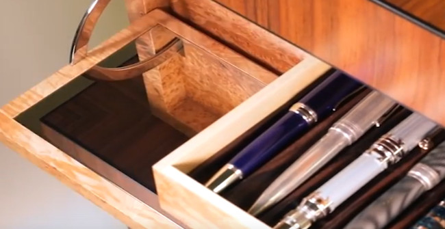 The Miraculous Wooden Table Is Safer Than a Safe with a Thousand