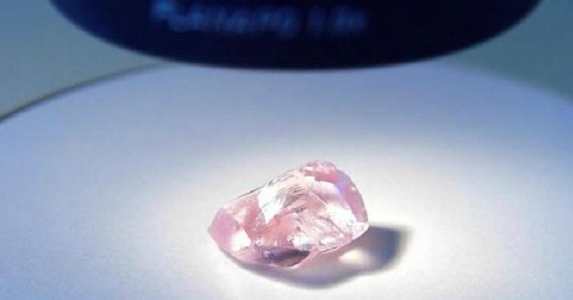 The Most Expensive Giant Pink Diamond in the World Has Just Been