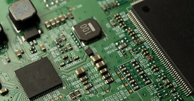 The Output of Smartphones, TVs, and Cars in the World Is in Danger of Falling Sharply Due