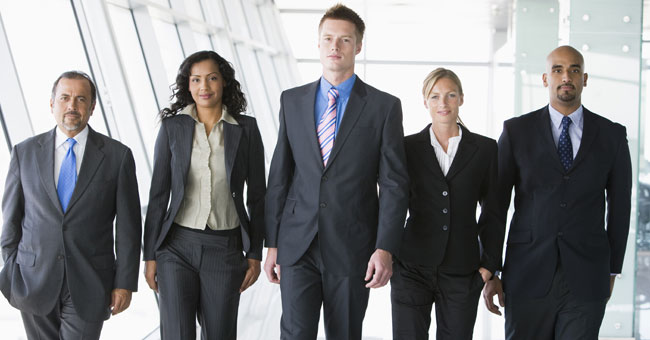 The Secret of Choosing Professional Clothes for the Public in Summer