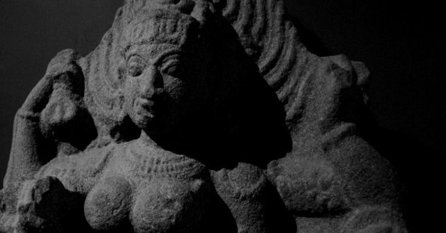 The Statue of Ancient Kali Is Unearthed from the Riverbed