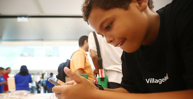 The Time-limited Feature on Apple's iOS 12 Is Hacked by a 7-year-old Child