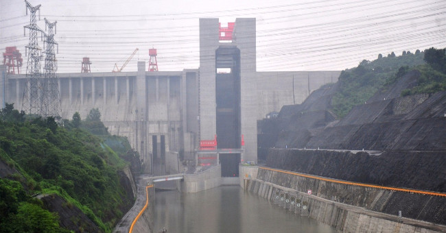 The World's Largest Elevator Lift Operates in China
