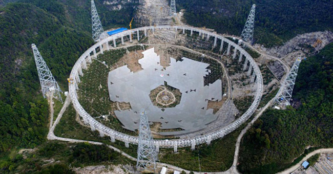 The World's Largest Telescope Hunting Aliens