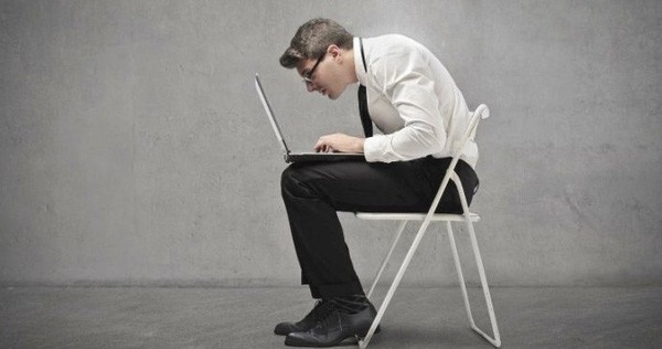 This Is a 4-second Exercise for Those Who Sit a Lot But Are