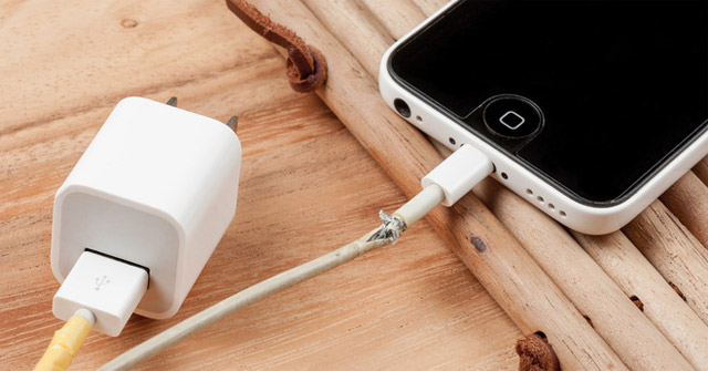 This Is Why Apple's Charger Cord Is Easier to Break Than 'Fake'.