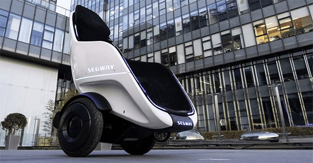 This Portable Electric Chair Can Reach Speeds of 40km // H