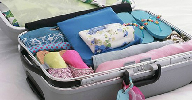 Tips to Put Super Neat Things in Suitcases While Traveling