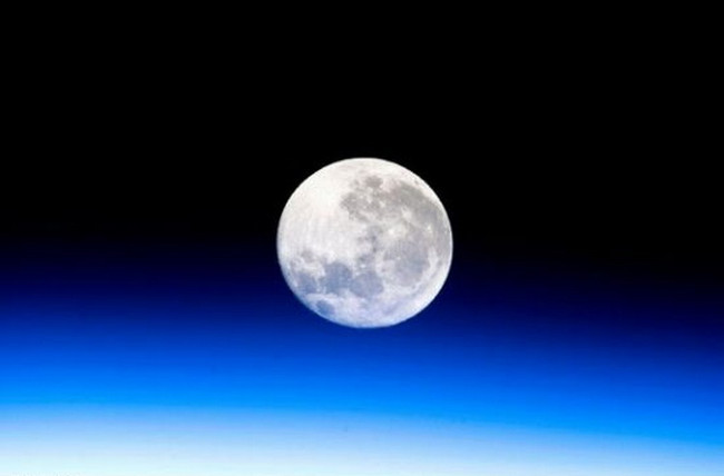 Top 10 Interesting Facts About the Moon You May Not Know