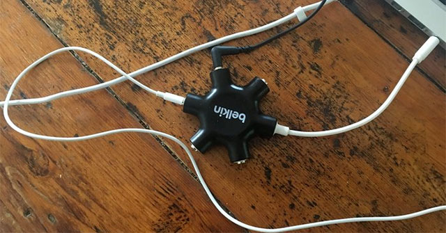 Headset Divider: Top 5 Best Headphone Divider 2019