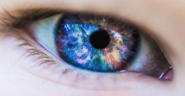 Unexpected Discovery: Teenagers Wearing Contact Lenses Who Wear Bad