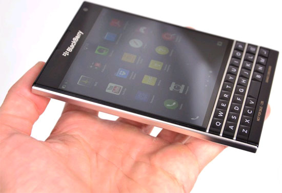 Use Blackberry Passport for the First Time