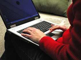 Using Laptops a Lot: Loi Is Not Good