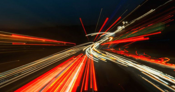 Waves and Light Can Help Transfer Data at 100gb // S
