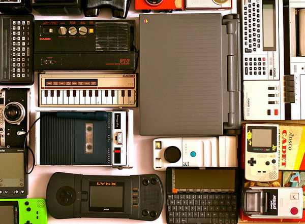 What gadgets made the storm in the 90s, but no one is using it today?