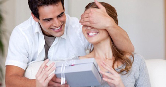 What Gift Will I Give to My Beloved Wife on October 20