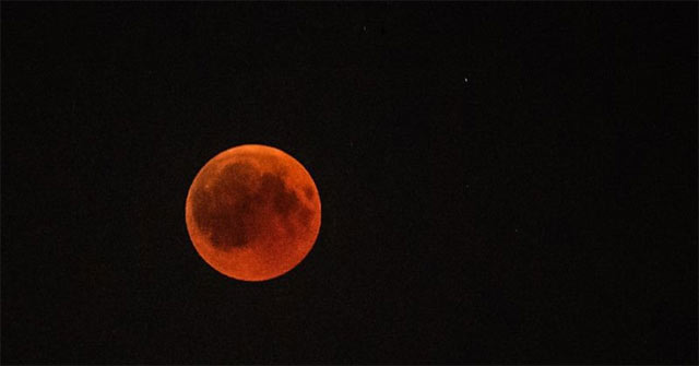 What Is a Lunar Eclipse? Lunar Eclipse Occurs When?