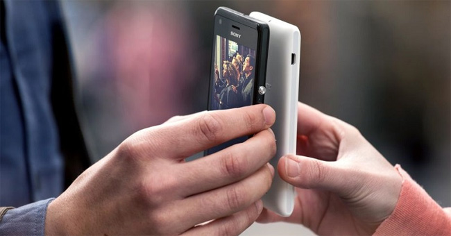 What Is NFC: What Is Theory - NFC on Mobile Devices?