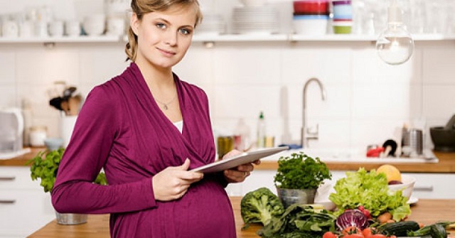 What to Eat to Supplement Blood for Pregnant Mothers During