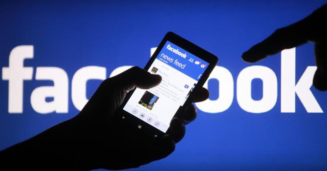 Why Don't Some Groups Show up Under Your Facebook Profile?