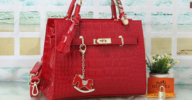 Why Is the Hermès Birkin Bag Worth Billions: Hermès Bags