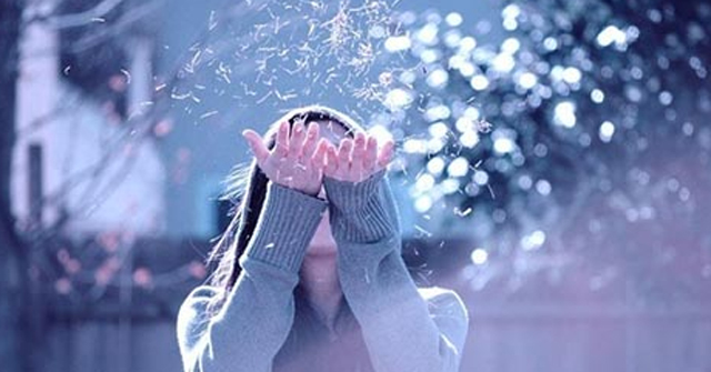 Winter Statuses for Those Who Are Alone