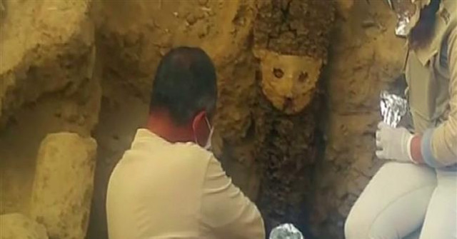 Wooden Sculptures, Bizarre Ancient Tombs Are Found in Peru