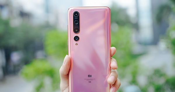 Xiaomi Mi 10 Review: Is the World's Cheapest Snapdragon 865