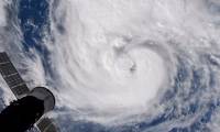 125,000 billion tons of rainwater from super typhoon Harvey curved the Earth's crust
