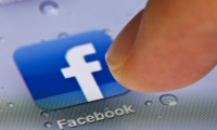 5 reasons why you should uninstall the Facebook application now and always